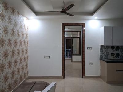 Living Room Image of 1050 Sq.ft 2 BHK Apartment / Flat for sale in Sector 74 Noida for Rs. 4100000