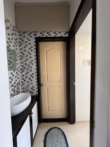 Bathroom Image of 915 Sq.ft 2 BHK Apartment / Flat for sale in Ahuja Classique, Chembur Mumbai for Rs. 19000000