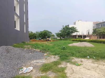 Image of 220 Sq.ft Residential Plot / Land for sale in Sector 51, Gurgaon for Rs. 56500000