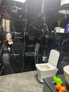 Image of 990 Sq.ft 3 BHK Apartment / Flat for rent in Chhattarpur, New Delhi for Rs. 30000