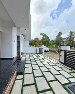 Balcony Image of 1750 Sq.ft 3 BHK Independent House for sale in Pukkattupady Kochi for Rs. 7500000