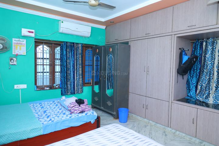 Chinna Chowk Bedroom 1