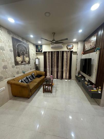 Sheth Vasant Oasis Main Image 1