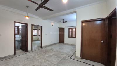Living Room Image of 1650 Sq.ft 3 BHK Apartment / Flat for rent in DDA Sector C Pocket 8, Vasant Kunj New Delhi for Rs. 77000