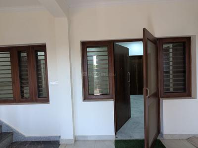 Bedroom Image of 500 Sq.ft 2 BHK Duplex for rent in Vishwakarmapuram Colony Agra for Rs. 15000