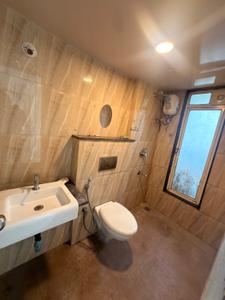 Image of 900 Sq.ft 2 BHK Apartment / Flat for rent in Lodha Amara, Kolshet, Thane for Rs. 39000
