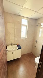 Bathroom Image of 1180 Sq.ft 3.5 BHK Apartment / Flat for sale in M3M Soulitude , Sector 89 Gurgaon for Rs. 17000000