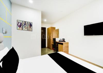 Hall Image of Super Townhouse HITEC City Metro Station in Madhapur, Hyderabad