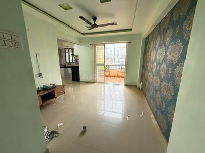 Hall Image of 1000 Sq.ft 2 BHK Apartment / Flat for sale in Blue Earth, Wakad Pune for Rs. 7500000