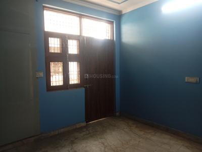 Bedroom Image of 1350 Sq.ft 4 BHK Builder Floor for sale in Shahdara New Delhi for Rs. 8000000