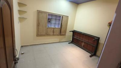 Hall Image of 600 Sq.ft 1 RK Apartment / Flat for rent in Banaras Hindu University Campus Varanasi for Rs. 8000
