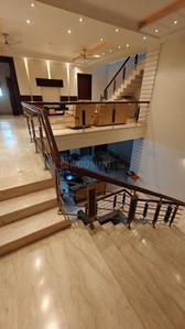Image of 5000 Sq.ft 6 BHK Villa for sale in Sector 41, Gurgaon for Rs. 200000000