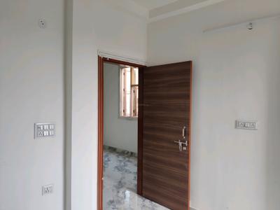 Bedroom Image of 750 Sq.ft 2 BHK Builder Floor for sale in DLF Ankur Vihar Ghaziabad for Rs. 2375030