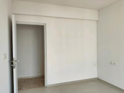 Bedroom Image of 2200 Sq.ft 4 BHK Apartment / Flat for sale in Lake Enclave, Hiranandani Estate Thane for Rs. 75000000