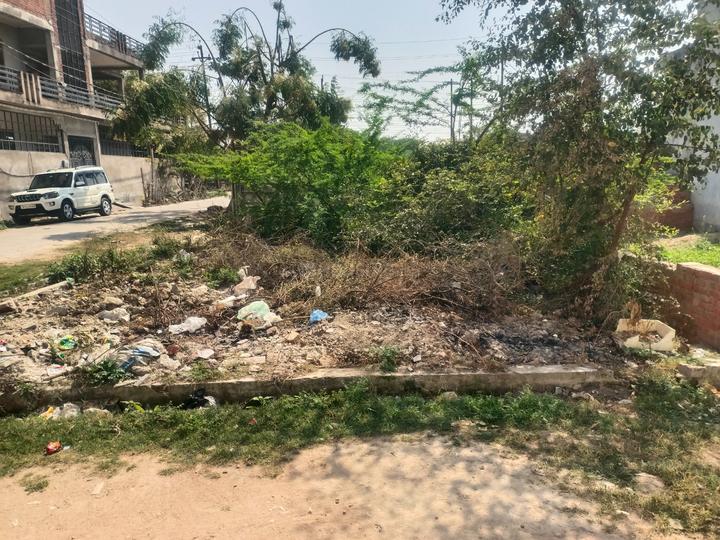 LDA Ratanlok Apartment Main Image 1
