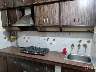 Kitchen Image of 750 Sq.ft 2 BHK Apartment / Flat for rent in Sector 6 Rohini New Delhi for Rs. 20000