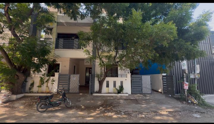 SA REAL ESTATES Main Image 1