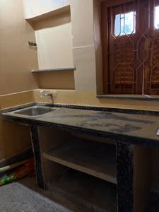 Kitchen Image of 600 Sq.ft 2 BHK Builder Floor for rent in Lake Town Kolkata for Rs. 12000