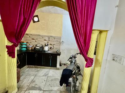 Bathroom Image of 900 Sq.ft 2 BHK Independent House for rent in ISBT Dehradun Dehradun for Rs. 8000