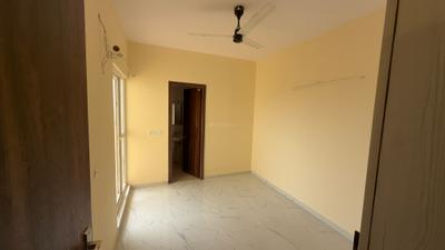 Bedroom Image of 500 Sq.ft 2 BHK Apartment / Flat for rent in Pivotal Riddhi Siddhi, Sector 99 Gurgaon for Rs. 22000