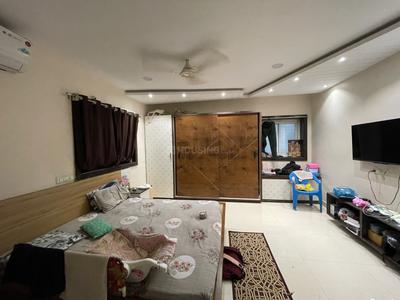 Bedroom Image of 1980 Sq.ft 3 BHK Apartment / Flat for sale in Vinoothna Pitties Majesty, Koti Hyderabad for Rs. 20500000