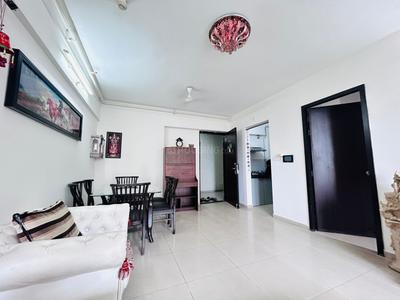 Hall Image of 1000 Sq.ft 2 BHK Apartment / Flat for sale in Amanora Future Towers, Hadapsar Pune for Rs. 13000000