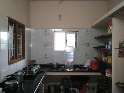 Kitchen Image of 800 Sq.ft 1 BHK Builder Floor for rent in Thiruverkkadu Chennai for Rs. 13000