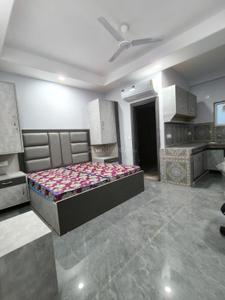 1 RK Independent Builder Floor