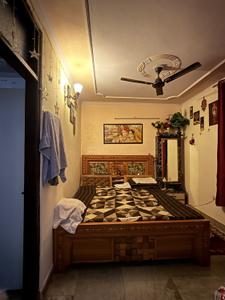 Bedroom Image of 5974 Sq.ft 8 BHK Independent House for sale in Shakarpur Khas New Delhi for Rs. 13500000