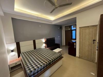 Bedroom Image of 331 Sq.ft 1 RK Independent House for rent in DLF Independent Floors, DLF Phase 3 Gurgaon for Rs. 14000