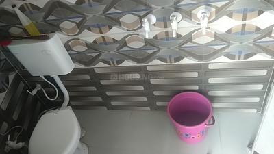 Bathroom Image of 918 Sq.ft 5 BHK Independent House for sale in Madhuvan Colony Agra for Rs. 4000000