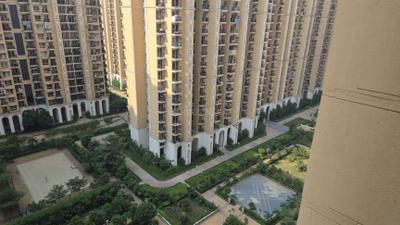 Balcony Image of 1090 Sq.ft 3 BHK Apartment / Flat for rent in Prateek Grand City, Siddharth Vihar Ghaziabad for Rs. 30000