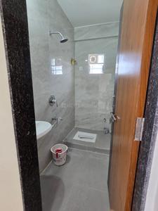 Bathroom Image of 1650 Sq.ft 3 BHK Apartment / Flat for rent in Narendra Nagar Extension Nagpur for Rs. 39000