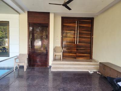 Hall Image of 6000 Sq.ft 6 BHK Villa for sale in Shankar Nagar Raipur for Rs. 75000000