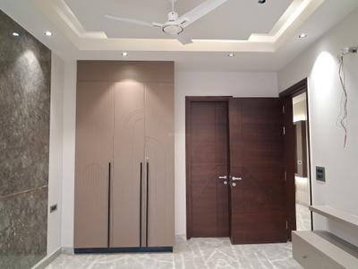 Bedroom Image of 2250 Sq.ft 4 BHK Builder Floor for sale in Paschim Vihar New Delhi for Rs. 48500000