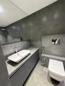 Image of 1872 Sq.ft 3 BHK Apartment / Flat for sale in Bandra West, Mumbai for Rs. 91500000
