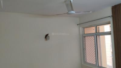 Bedroom Image of 1350 Sq.ft 3 BHK Apartment / Flat for rent in Jaypee Kosmos, Sector 134 Noida for Rs. 30000