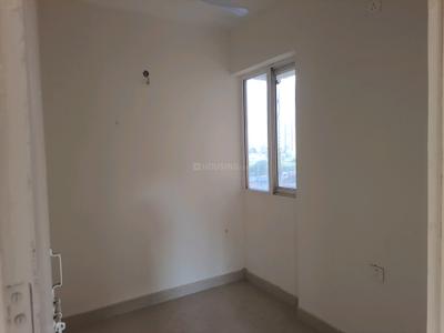 Bedroom Image of 740 Sq.ft 3 BHK Apartment / Flat for sale in Signature Global Golf Green, Sector 79 Gurgaon for Rs. 7150000