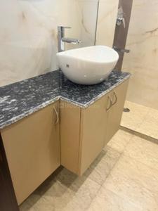Bathroom Image of 1000 Sq.ft 2 BHK Builder Floor for sale in RWA Pragati Park Block H18 and L, Malviya Nagar New Delhi for Rs. 21800000