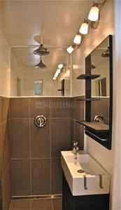 Bathroom Image of 5100 Sq.ft 8 BHK Apartment / Flat for sale in Satguru Kalyan, Khar West Mumbai for Rs. 240000000