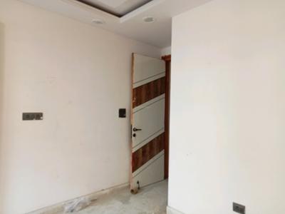Bedroom Image of 1000 Sq.ft 3 BHK Builder Floor for sale in Govindpuri New Delhi for Rs. 7500000