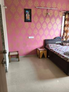 Bedroom Image of 1006 Sq.ft 2 BHK Apartment / Flat for rent in Vaishno Devi Circle Ahmedabad for Rs. 25000