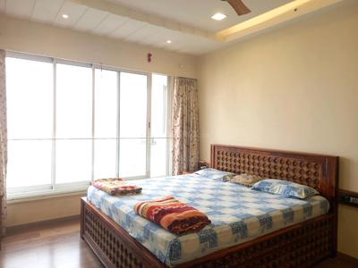 Bedroom Image of 1650 Sq.ft 3 BHK Apartment / Flat for sale in Dosti Imperia, Thane West Thane for Rs. 33000000