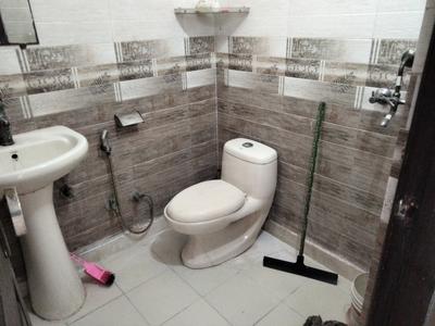Image of 900 Sq.ft 2 BHK Builder Floor for rent in Indirapuram, Ghaziabad for Rs. 20700