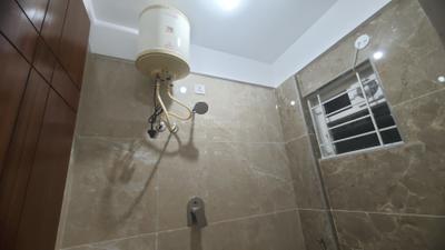Bathroom Image of 555 Sq.ft 1 BHK Builder Floor for rent in Singasandra Bengaluru for Rs. 26000