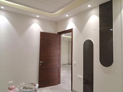 Bedroom Image of 1800 Sq.ft 3 BHK Builder Floor for sale in Paschim Vihar New Delhi for Rs. 35000000