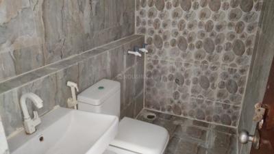 Image of 1580 Sq.ft 4 BHK Apartment / Flat for rent in Shri Radha Valley, Radha Valley, Mathura for Rs. 22000