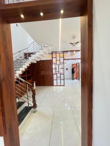 Hall Image of 2100 Sq.ft 4 BHK Independent House for sale in Thevakkal Kochi for Rs. 11000000
