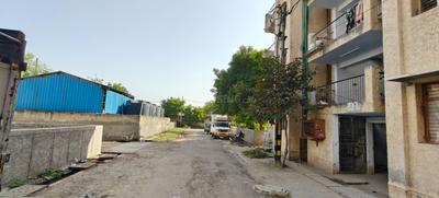 Image of 420 Sq.ft 2 BHK Apartment / Flat for sale in Siraspur, New Delhi for Rs. 2000000