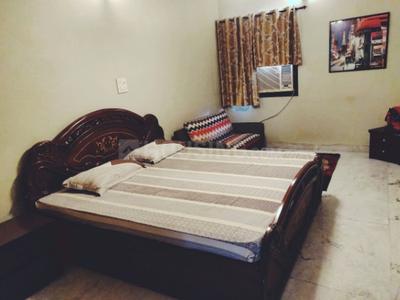 Bedroom Image of 1800 Sq.ft 3 BHK Apartment / Flat for sale in Vasant Kunj New Delhi for Rs. 38500000